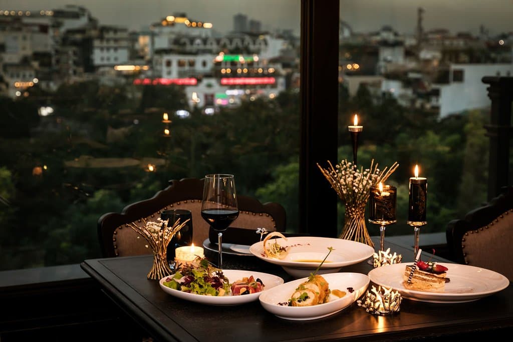 We create menu that highlights traditional Vietnamese cuisine and showcases national heritage, enticing the senses of fine dining enthusiasts.