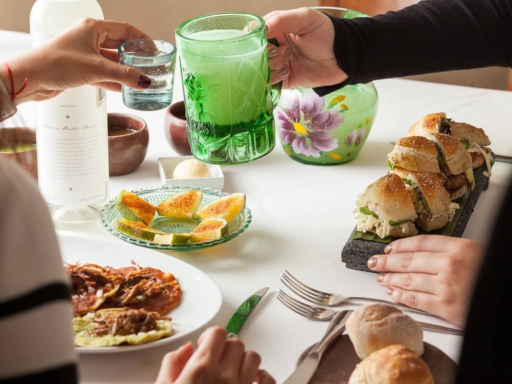 Stunning Mural Ambiance