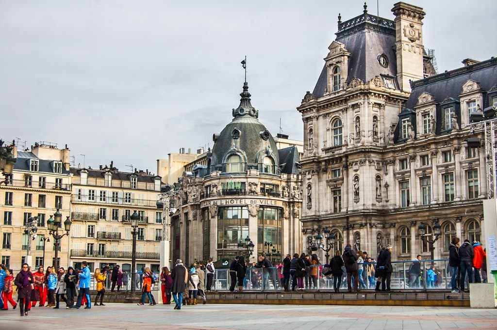Le BHV Marais et l’Hotel de Ville de Paris
