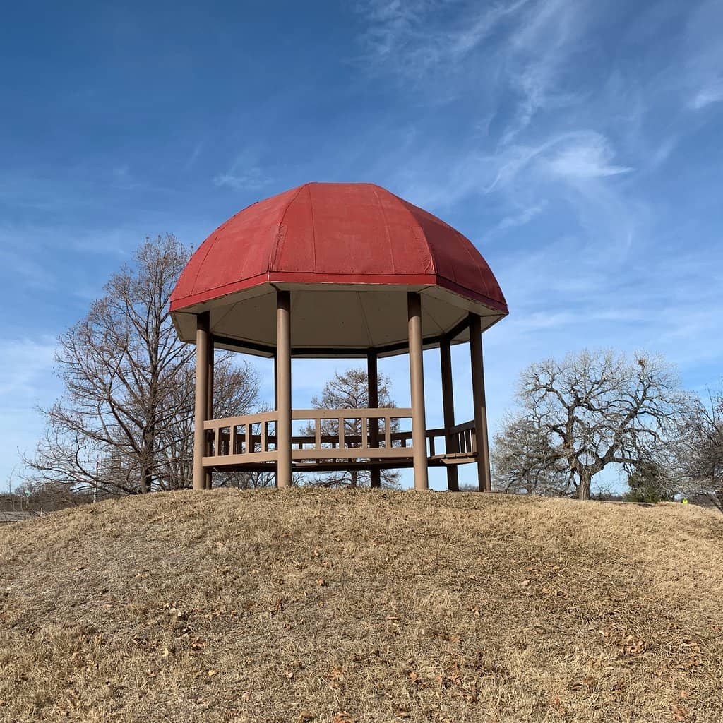 Shady Picnic Spots