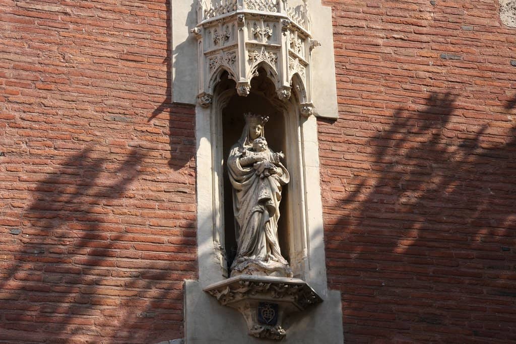 Medieval Gateway Architecture