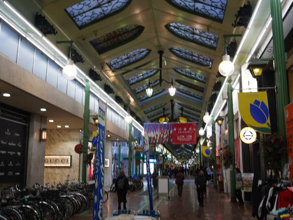 Local Boutiques and Eateries