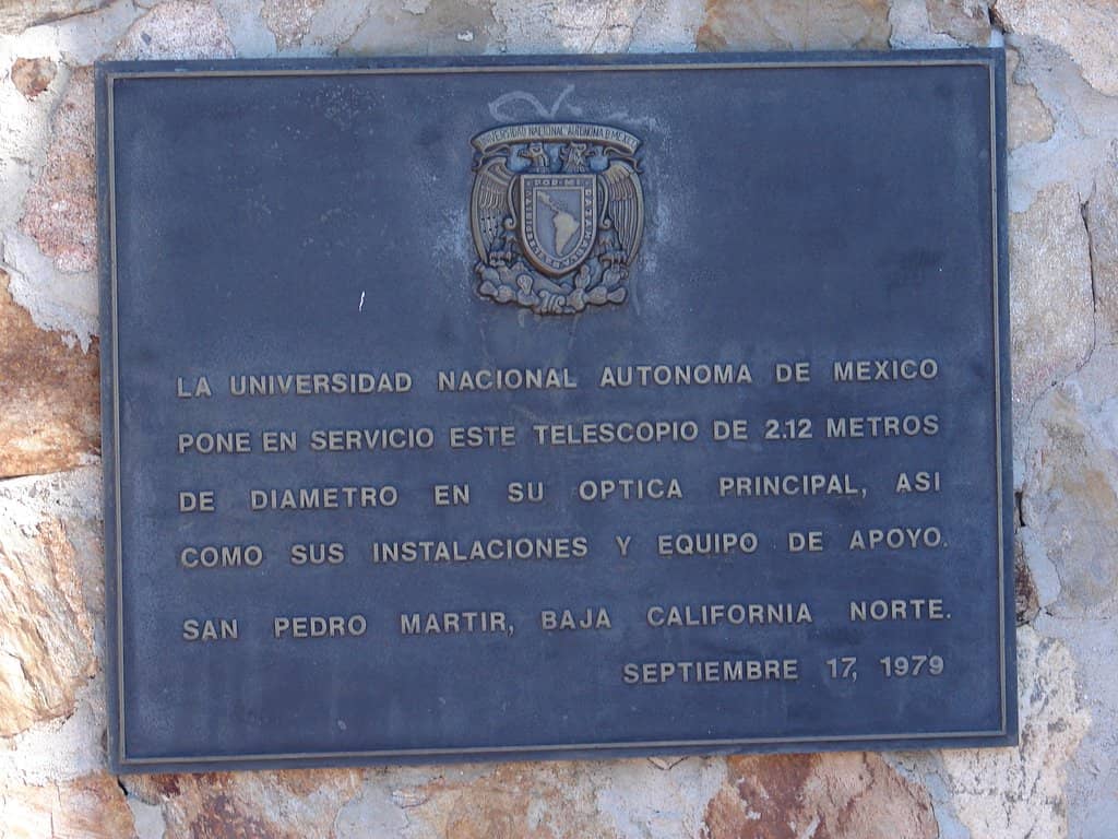 Panoramic Mountain Views