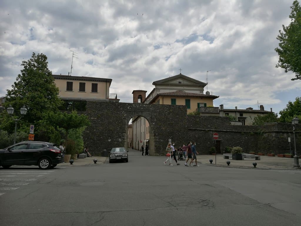 Porta fiorentina