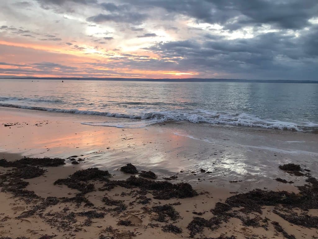 Red Rocks Beach