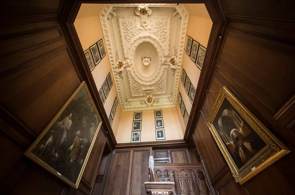 Victorian Wings & Gardens