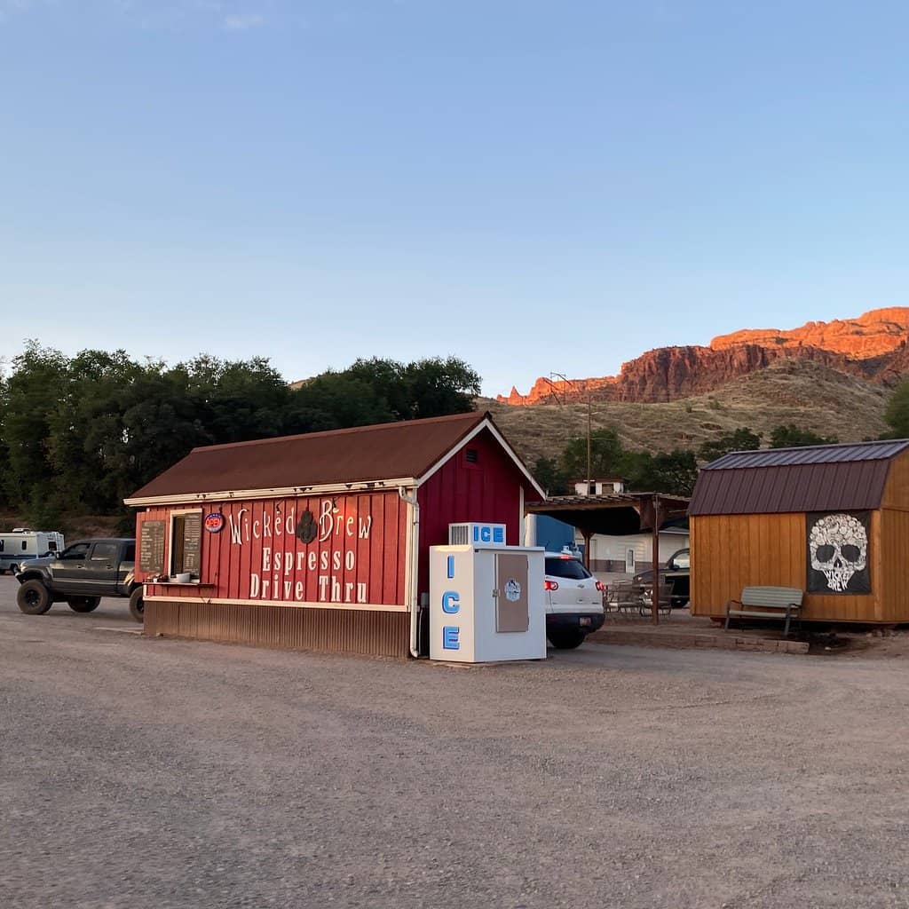 Scenic Drive-Thru Ambiance