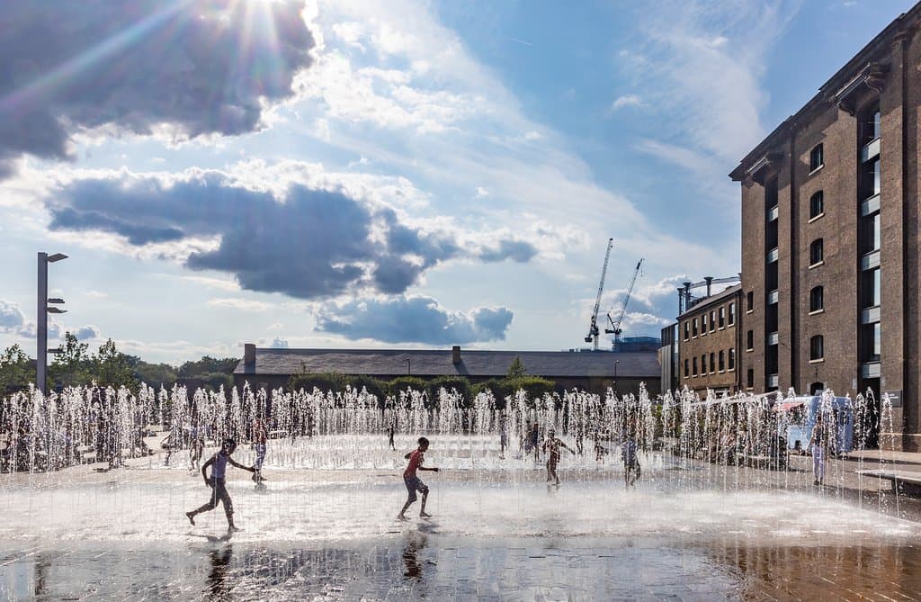 Fountains, Granary Square, King's Cross