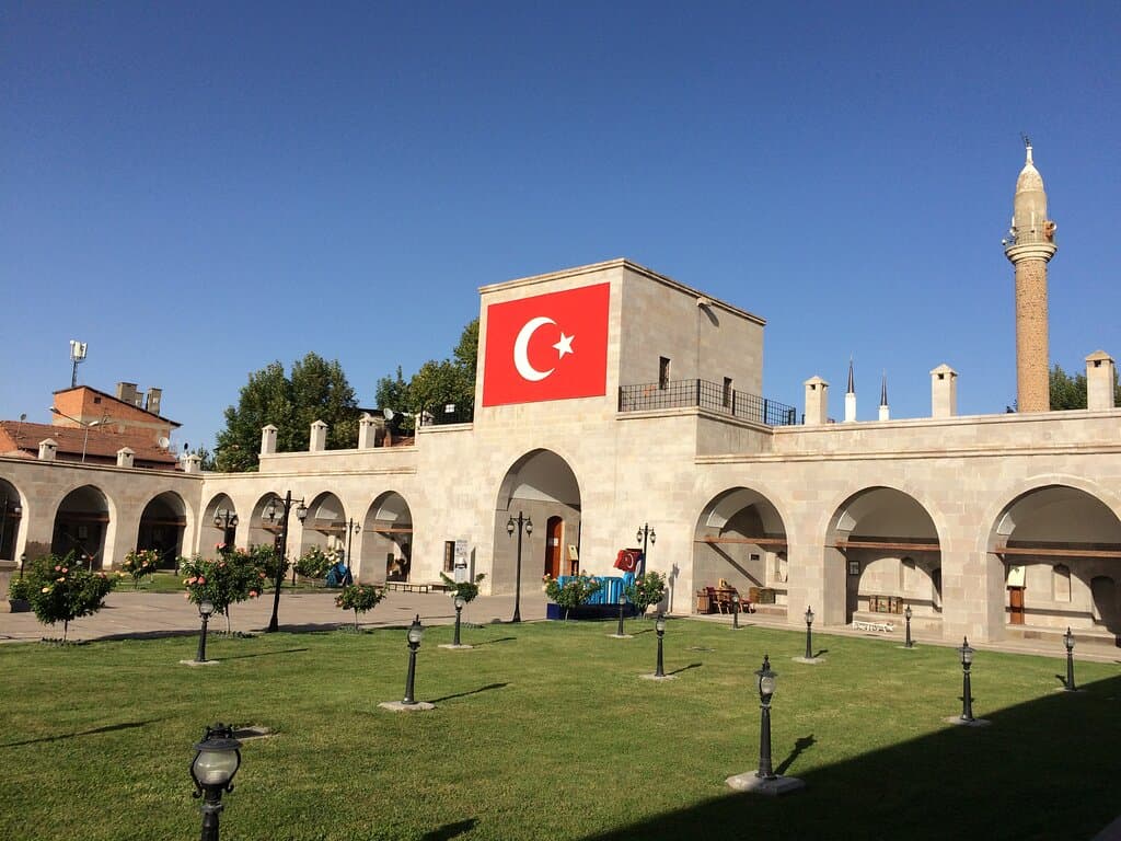 Silahtar Mustafa Paşa Kervansarayı - Battalgazi