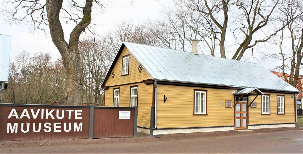 Joosep Aavik's Folk Influence