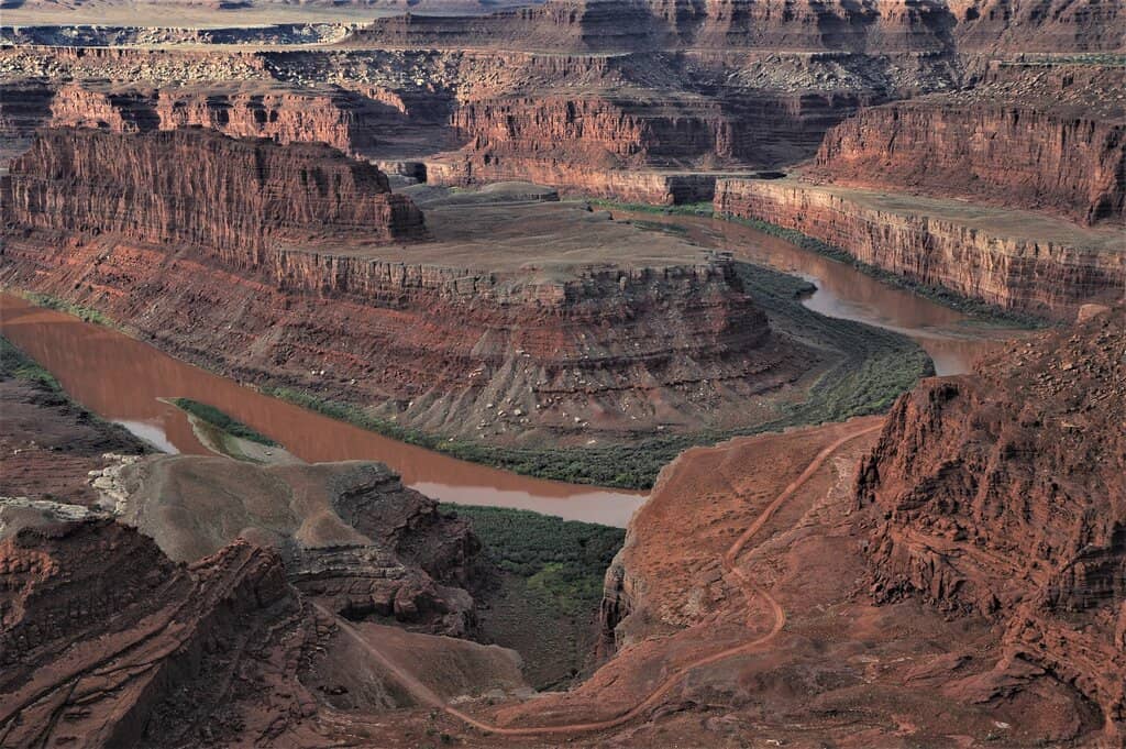 Scenic Shafer Trail Drive