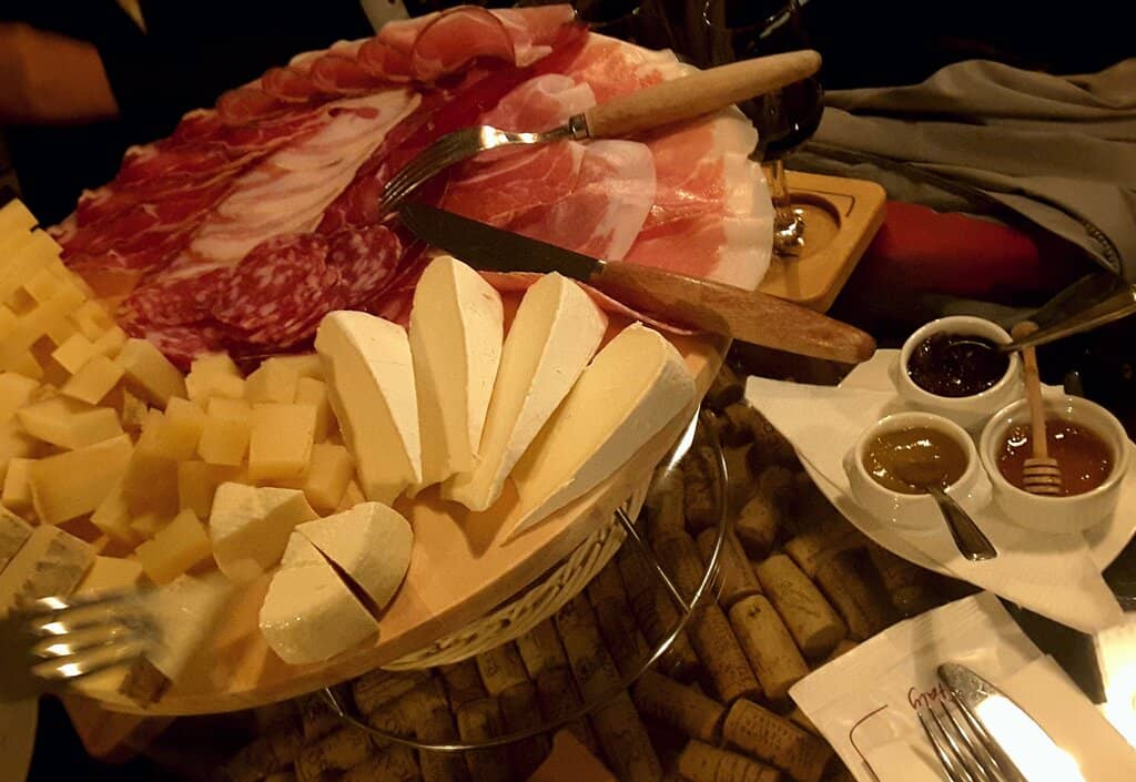 Knowledgeable and Friendly Staff