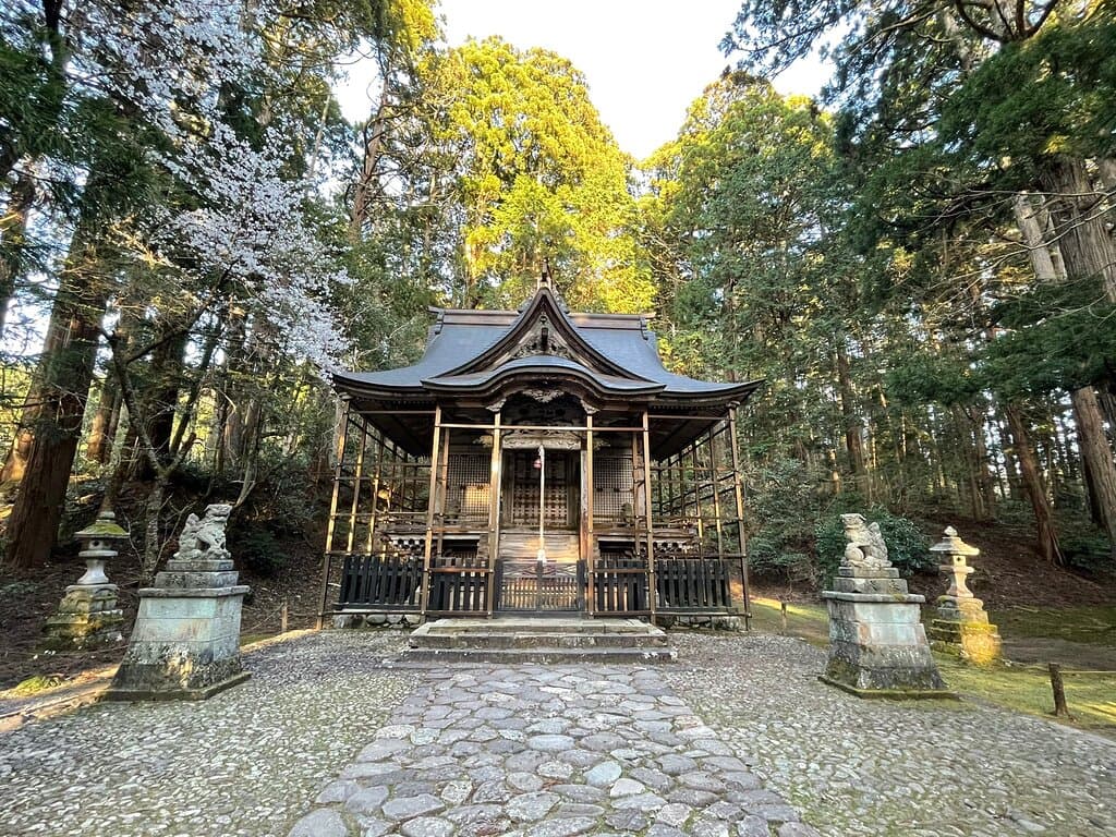 Heisenji Hakusan Shrine