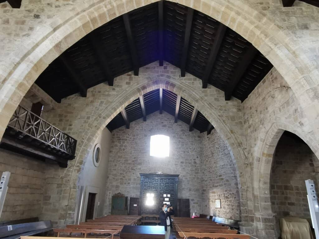 Romanesque Niche