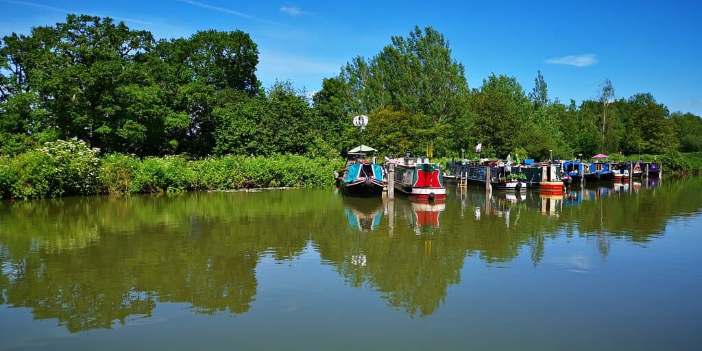Caen Hill Locks