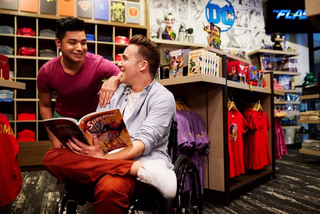 Friends Sets & Props