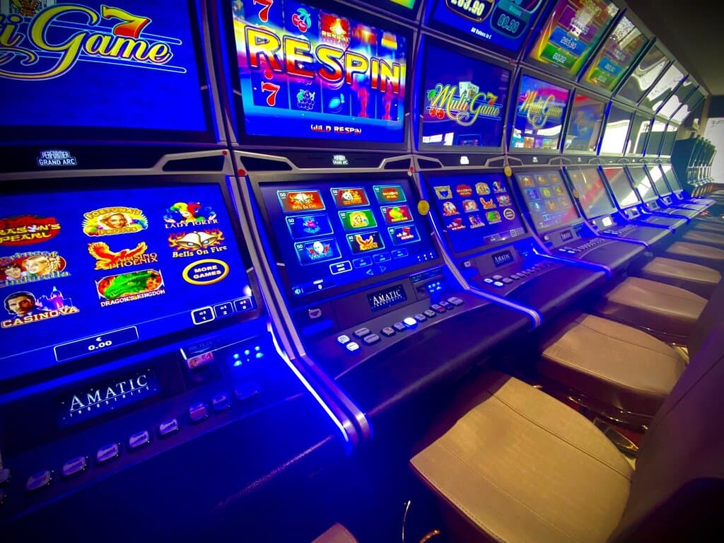 We offer the latest Multi-games from Amatic, Apex, Ainsworth etc.
You'll be spoiled for choice at either of our venues!