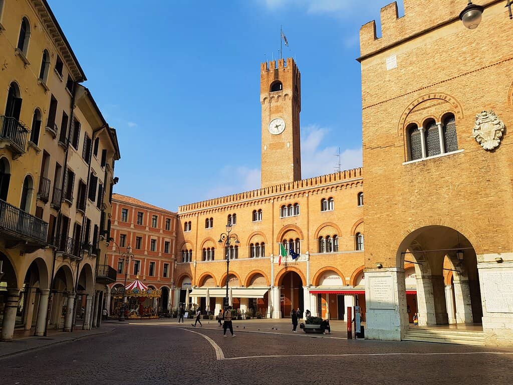 Piazza dei Signori (Verona)