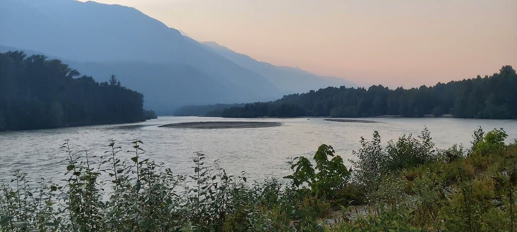 Eagle Run Viewing Shelter