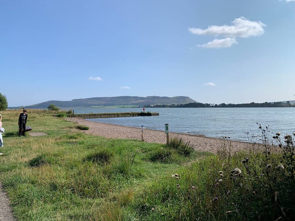 Scenic Lakeside Views