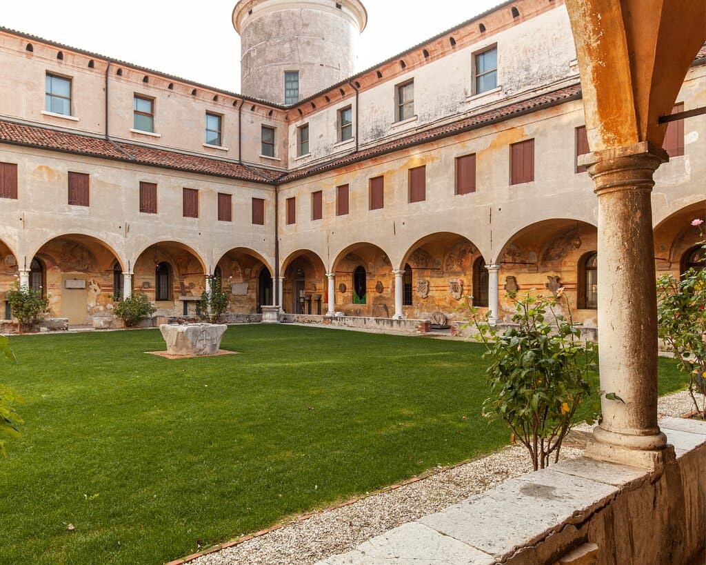 Chiostro del Museo Civico