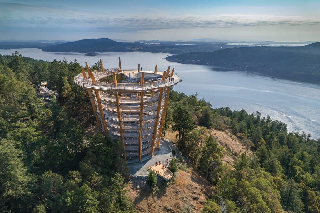 At the top of the tower, guests are 250 m (820 ft) above sea level and enjoy 360-degree views of islands, inlets, fjords, forests and mountains in two countries. Landmarks include Finlayson Arm, Saanich Inlet, Saanich Peninsula, Gulf Islands, San Juan Islands, Mt. Baker and the Coast Mountain range.