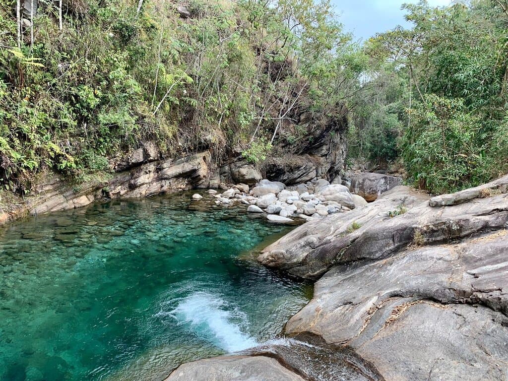 Salva-vidas durante todo tempo de abertura ao público presente no Poço Azul