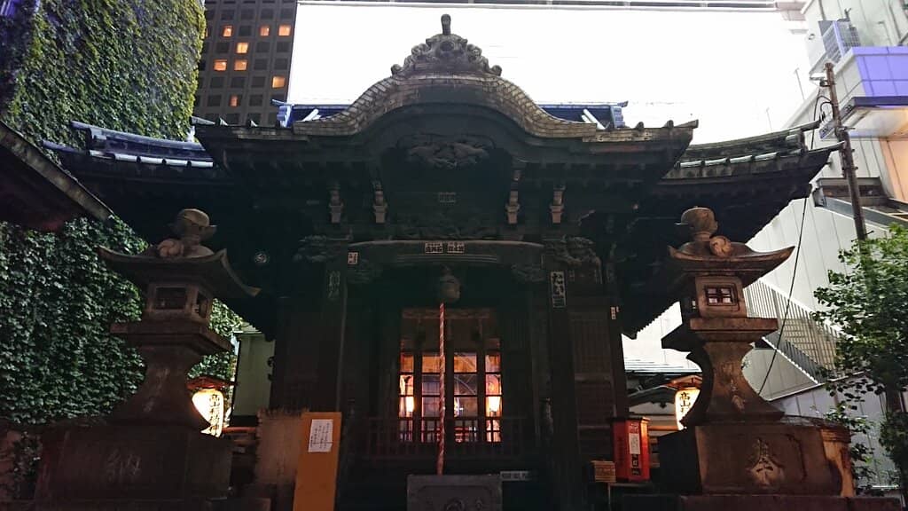 Vertical photo