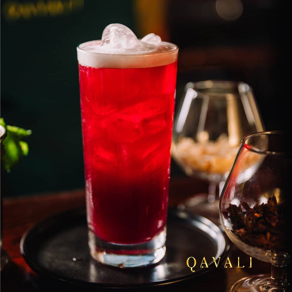 Elegant Ambiance & Cocktails