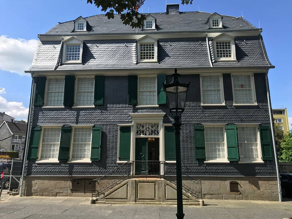 Friedrich Engels' Early Life