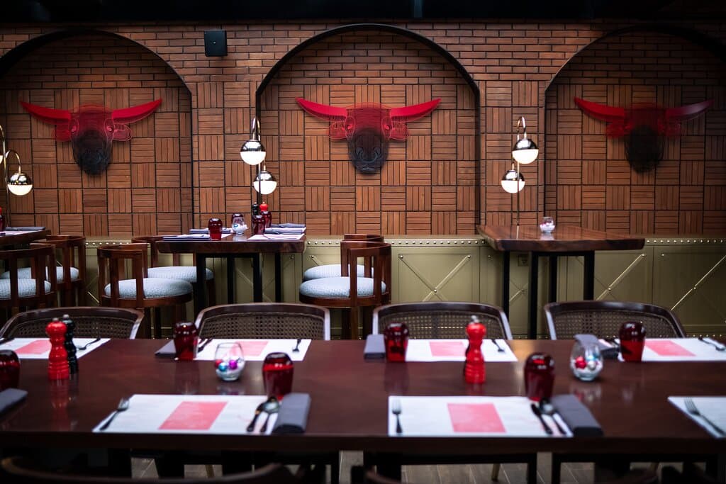 semi outdoor - seating area