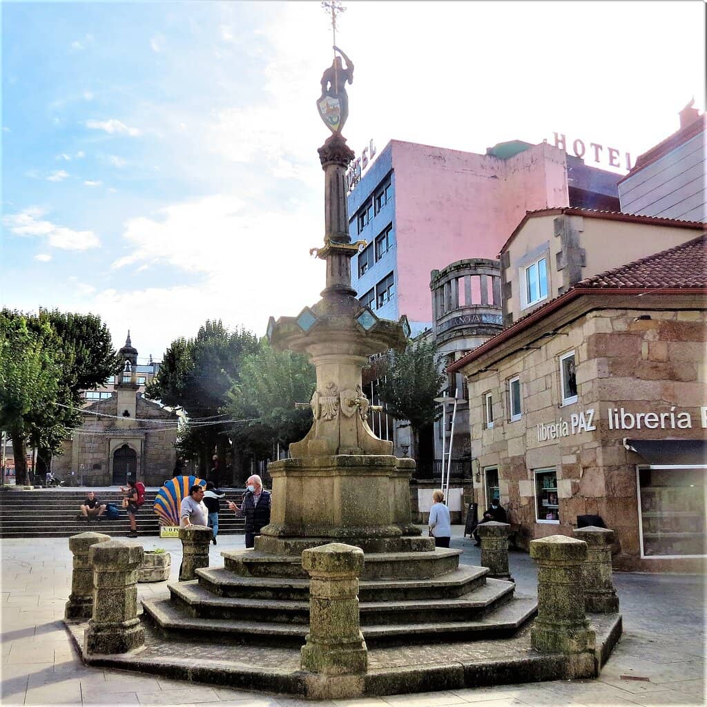 Antonio Palacios Subway Portico