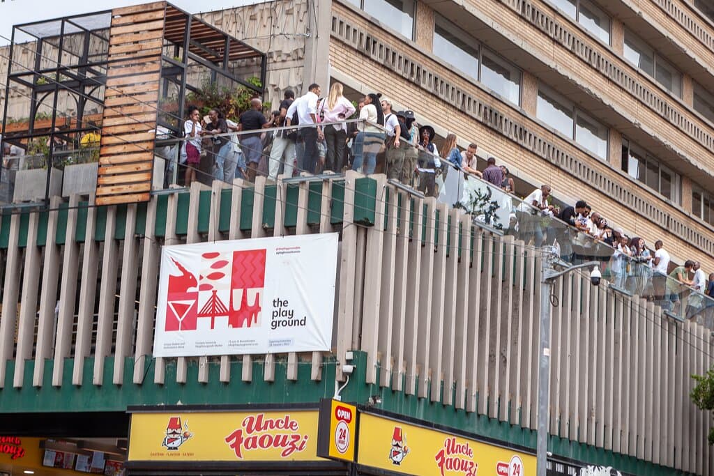 A place in the heart of the city to catch up with friends and family. Indoor and outdoor space available.