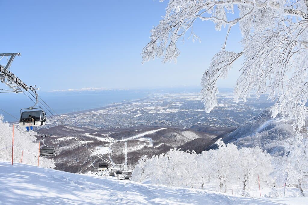 天気が良ければ暑寒別の山々も一望できる