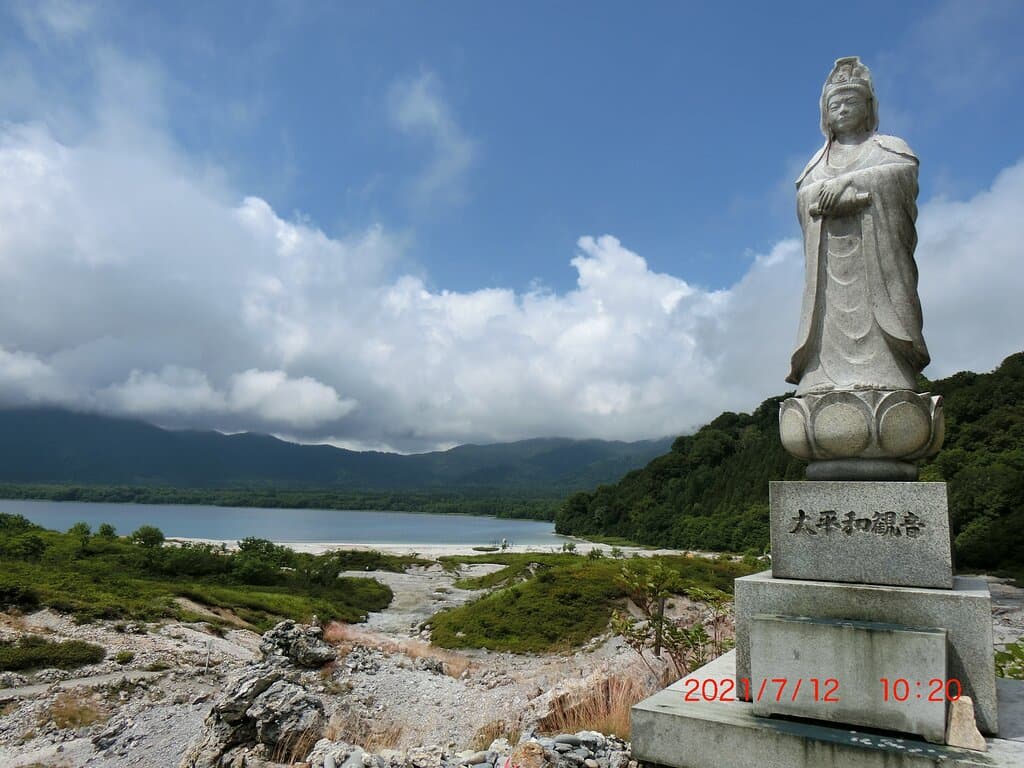 大平和観音