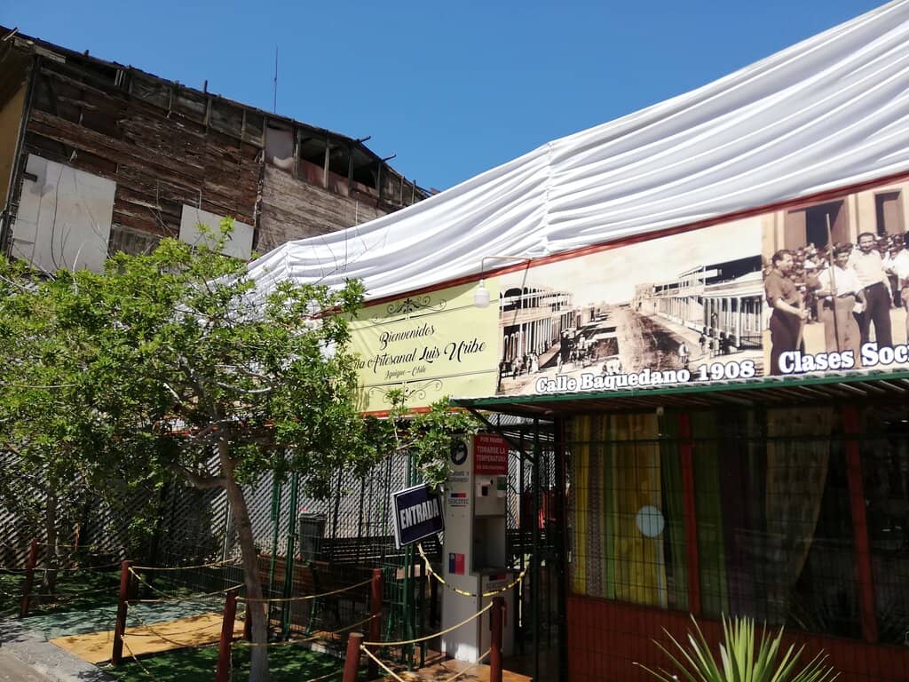 Arturo Prat Monument