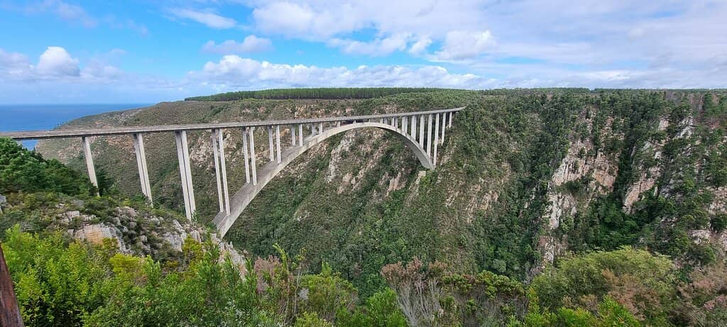 Spectacular River Gorge Views