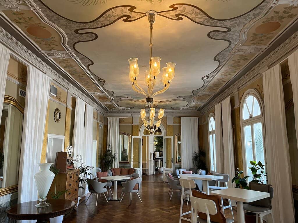 Sun Lounge Breakfast