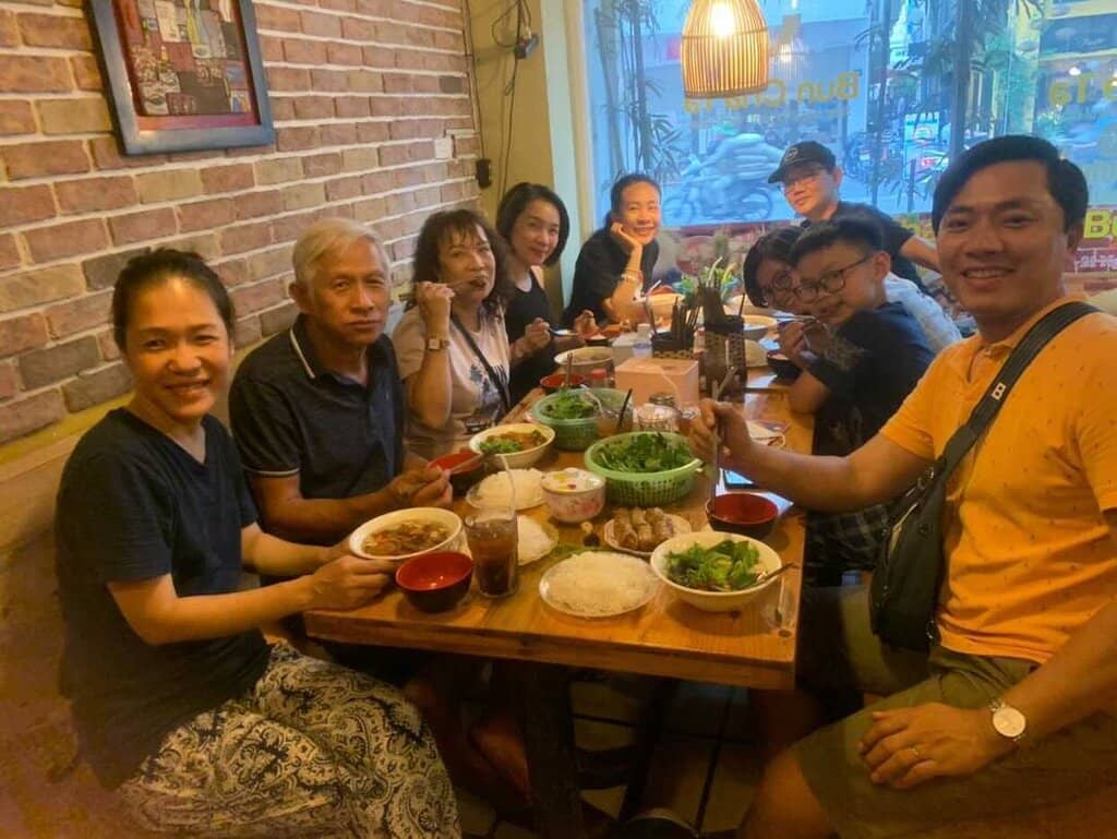 Celebrity Endorsement & Michelin Recognition