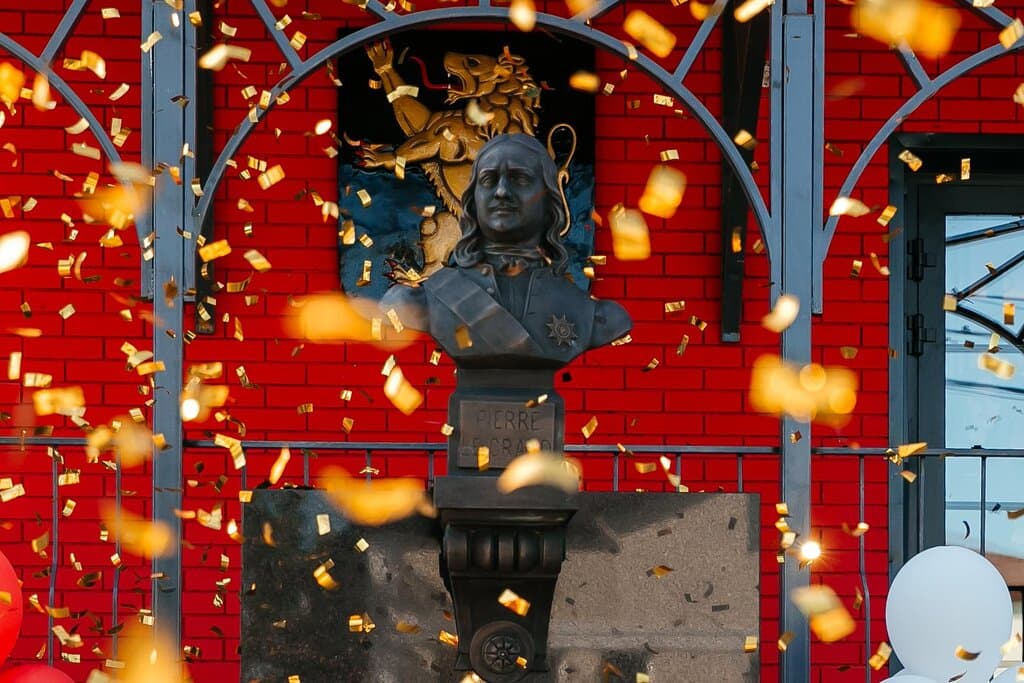 Бюст Петра Первого