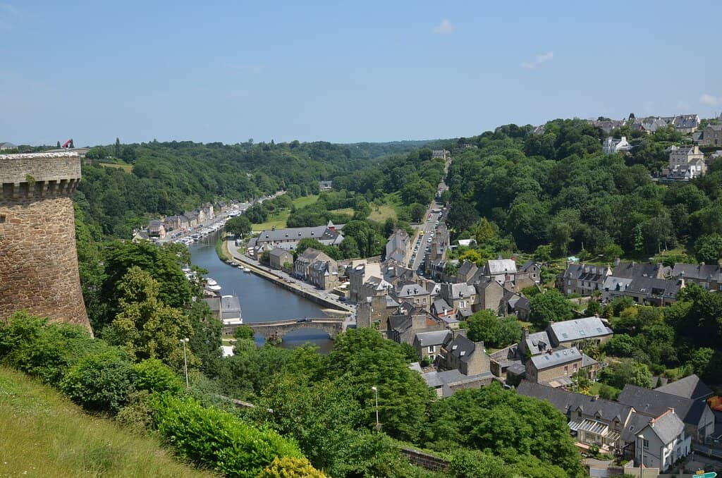 Lake Geneva Promenade