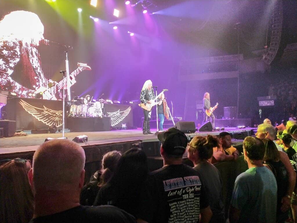 Wrestling & Spectacles