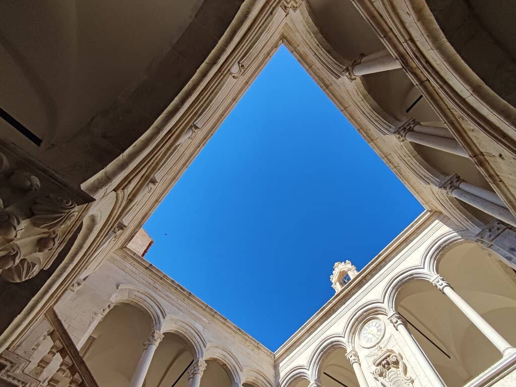 Vertical photo