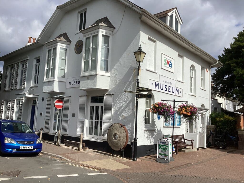Street View;