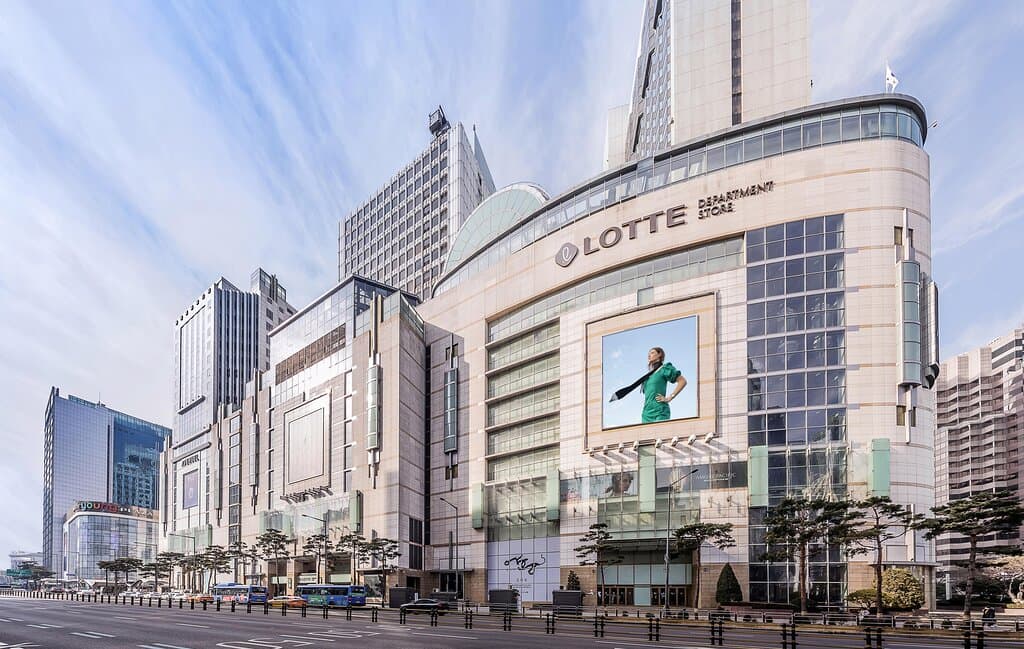 Lotte Department Store Main