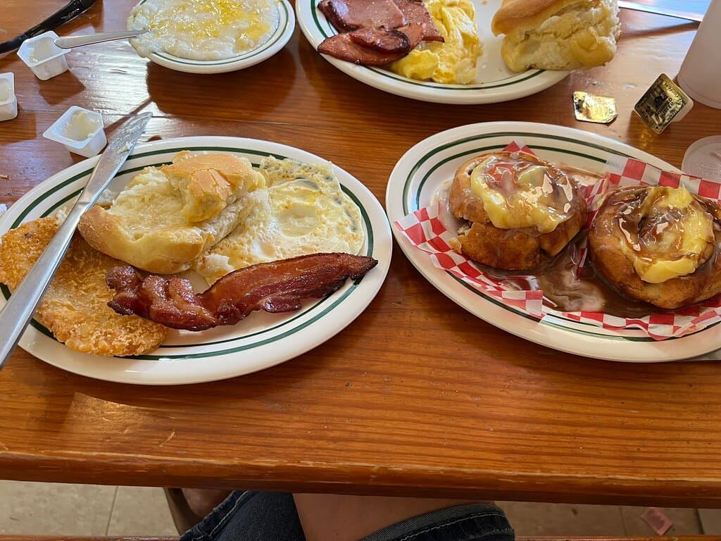 Edie's