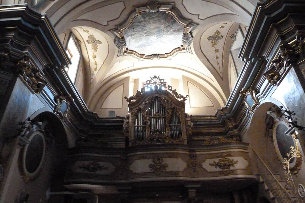 The Former Church Setting