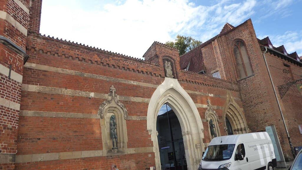 500 Years of Middle Class History