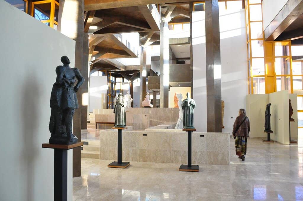 Exquisite Garden Setting