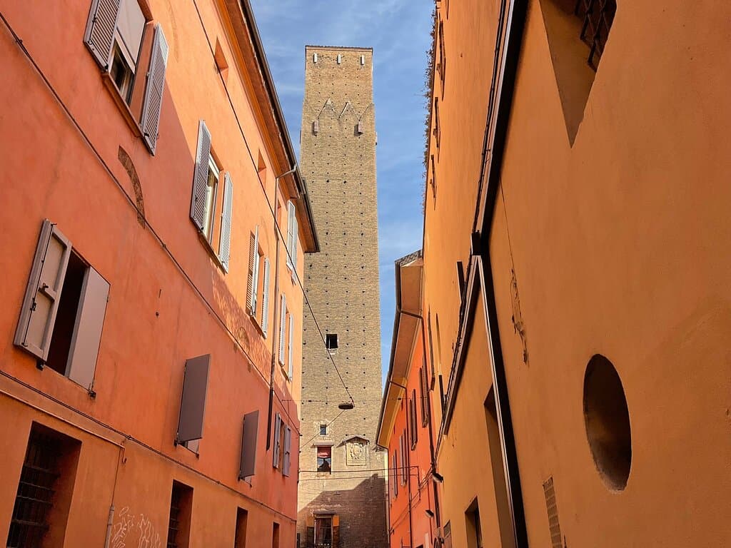 Torre Azzoguidi Altabella